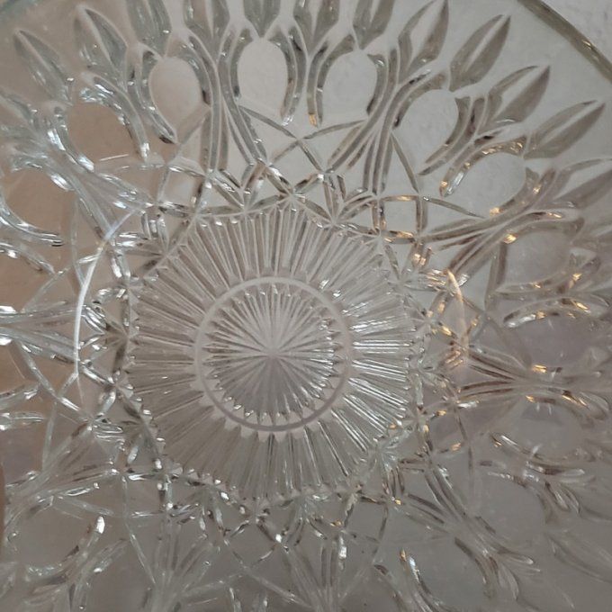 Saladier en Verre Moulé à Facettes 