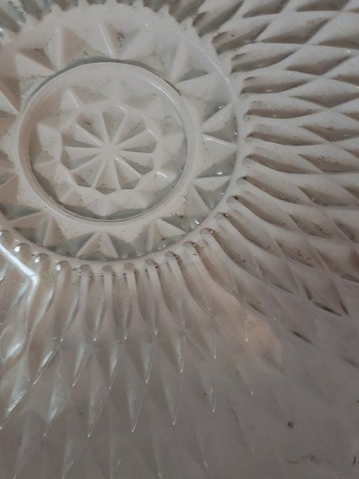 Saladier Ancien en Verre – Élégance Vintage