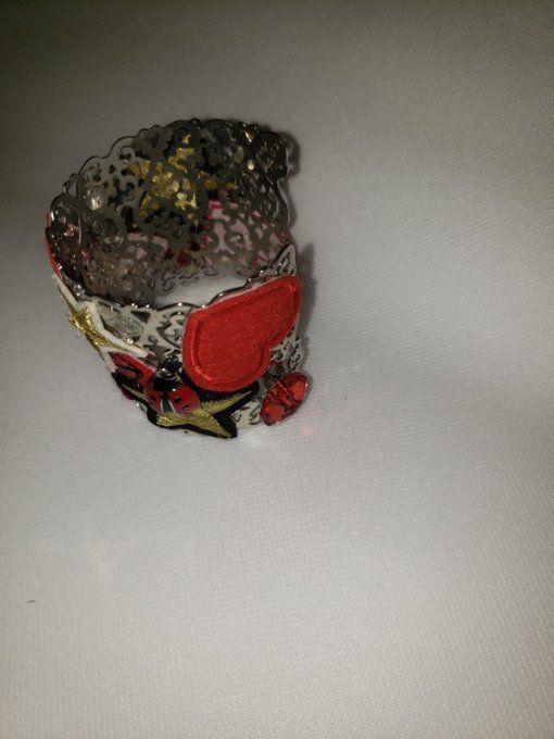 Bracelet Manchette – L’Artisanat au Poignet