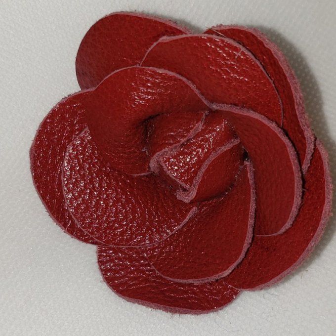Broche Fleur en cuir  véritable - couleur verte