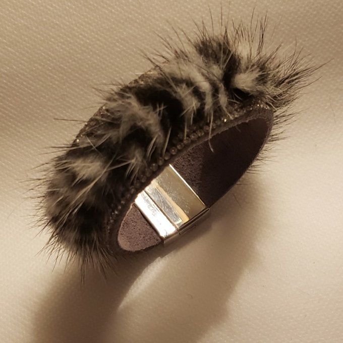 Bracelet rigide - fourrure et strass