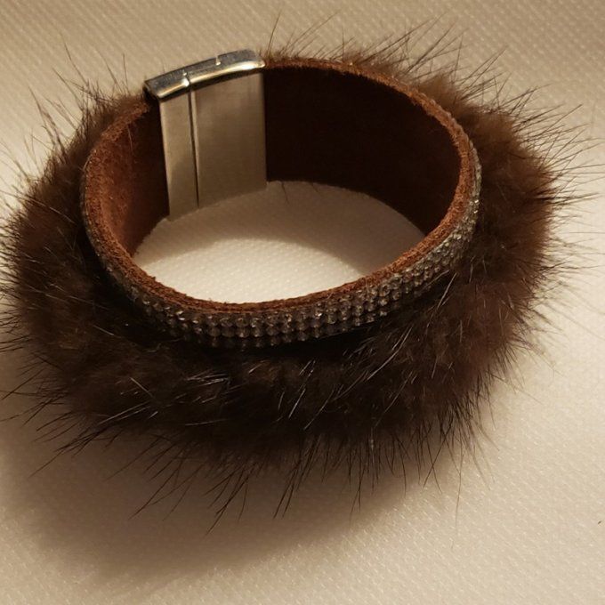 Bracelet rigide - fourrure et strass