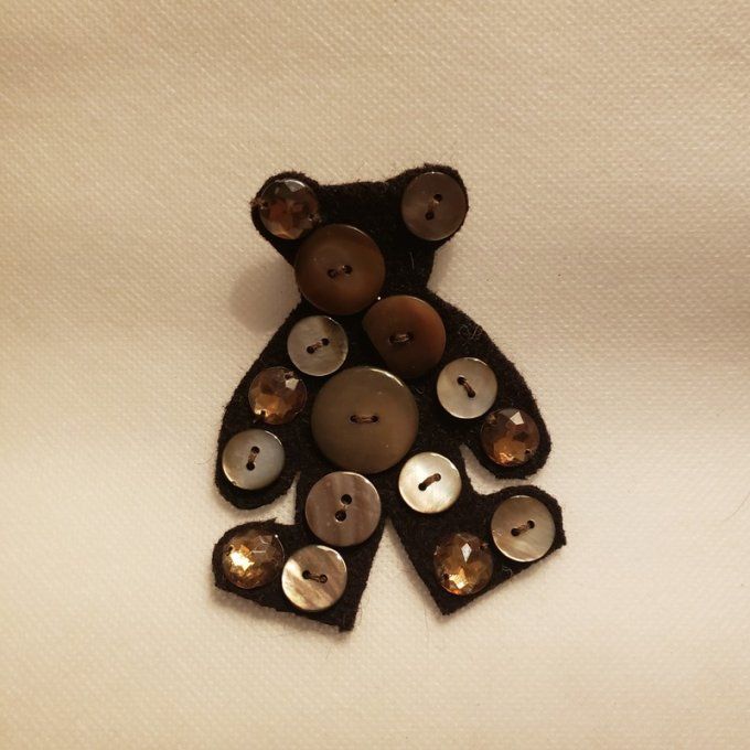 Broche nounours - fait main - cabochons  bleus