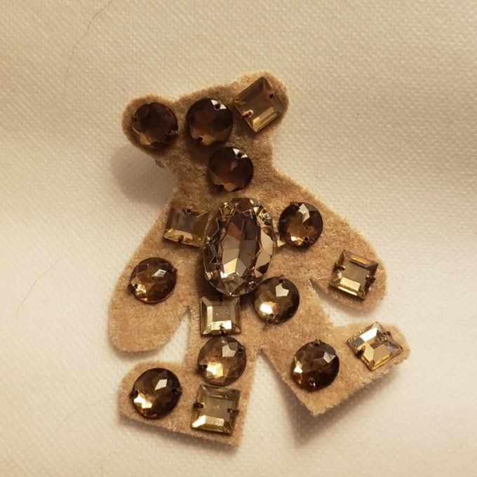 Broche nounours - fait main - cabochons  colorés
