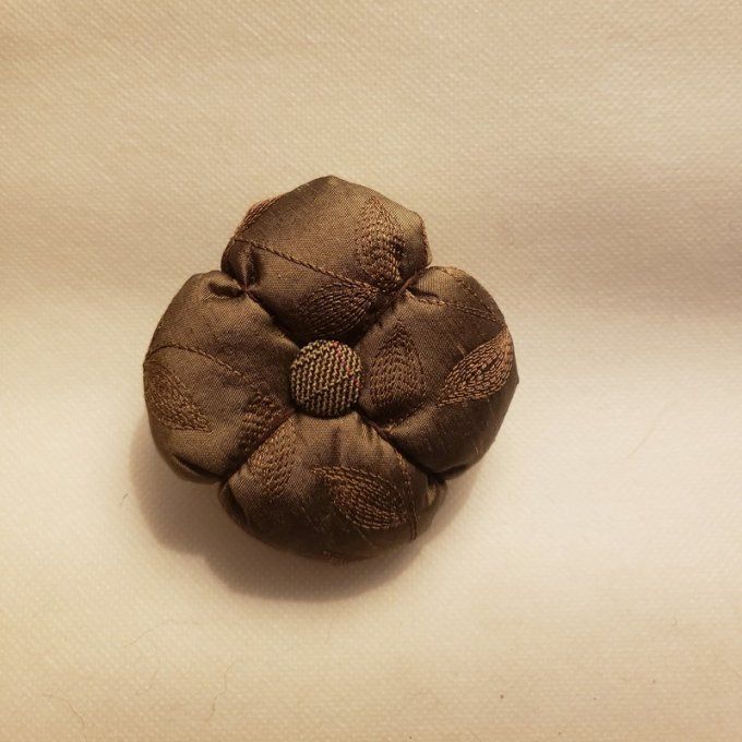 Broche Fait main, tissus  cotonnade satinée