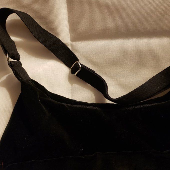 Grand sac en velours noir. Pièce unique