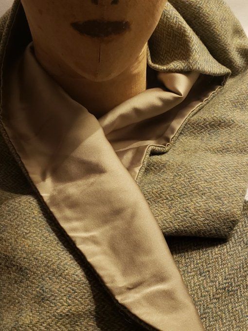 Élégante Écharpe / Étole Faite Main – Style Chic et Intemporel 