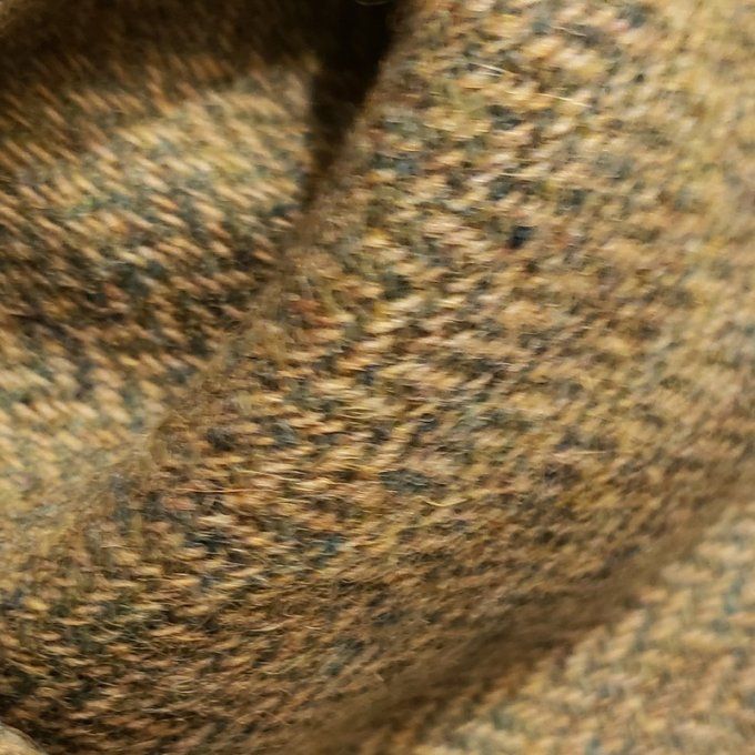 Élégante Écharpe / Étole Faite Main – Style Chic et Intemporel 