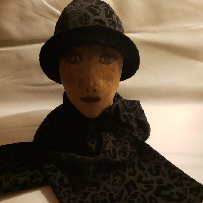 Duo écharpe et chapeau noir motif léopard - Pièce unique- 