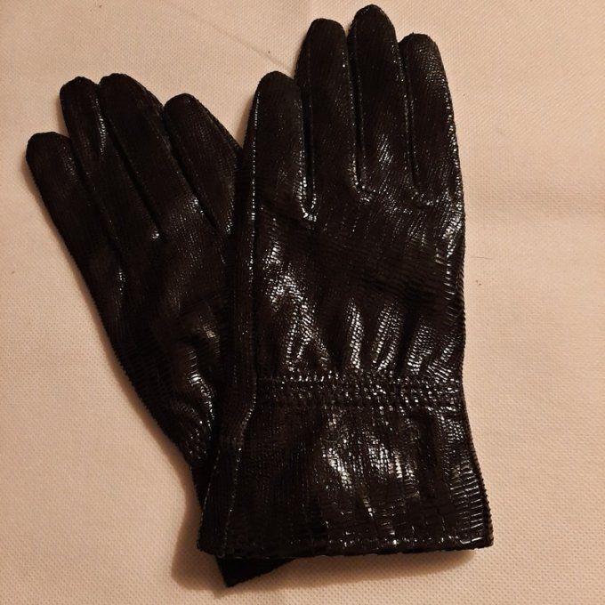 Paire de Gants élégants en cuir imprimé  vernis
