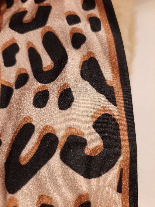 Col Fourrure et ruban soyeux