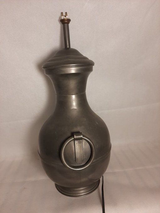 Lampe vintage cuivre et vieil étain – Forme amphore à anneaux