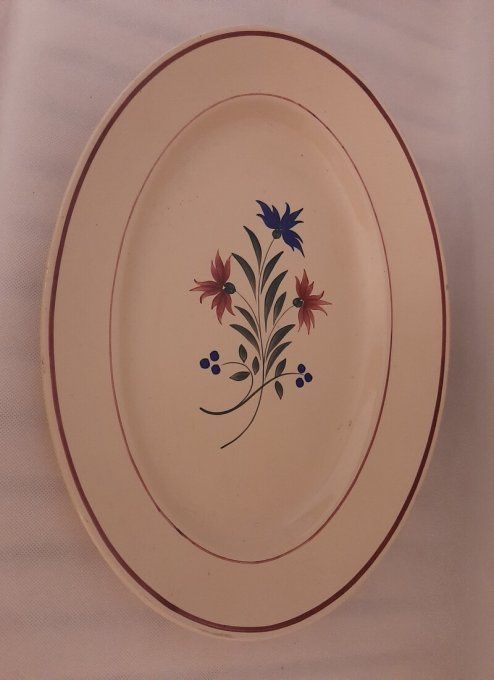 Grand plat ovale ancien K&G Lunéville – décor floral stylisé – 38 cm