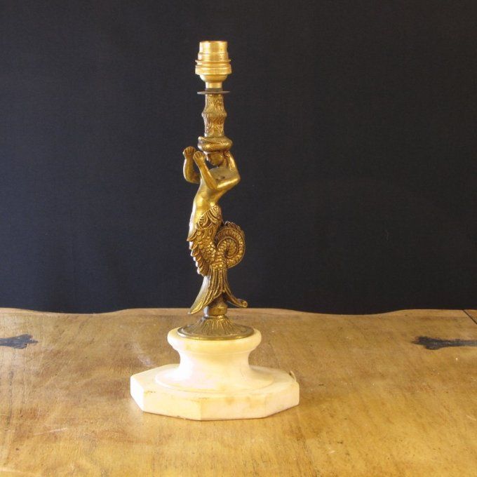Pied de lampe ancien en bronze doré et base en marbre – motif  femme poisson stylisé