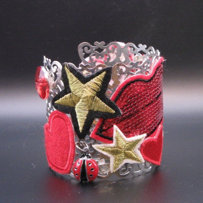 Bracelet Manchette – L’Artisanat au Poignet