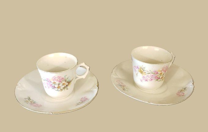 Duo de tasses à café vintage en porcelaine fleurie