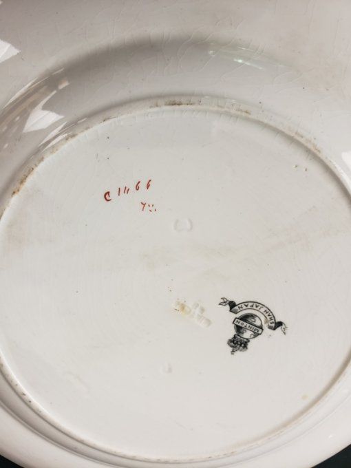 Rare assiette en porcelaine anglaise –  Minton, décor “Shah Japan” – Fin XIXᵉ siècle