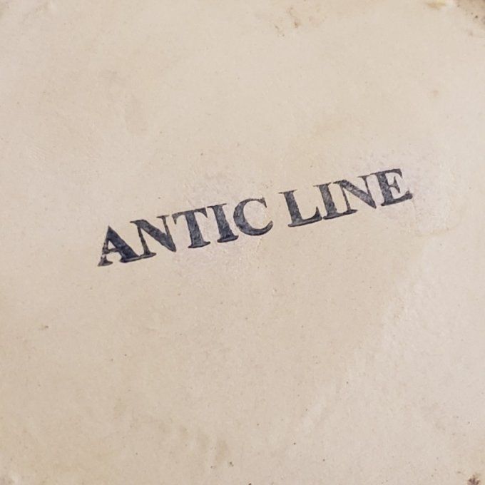 Saladier jaune “Antic Line” – décor petites poules gravées