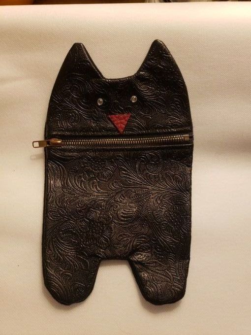 Pochette en véritable cuir - Fait main- Forme de chat mignon